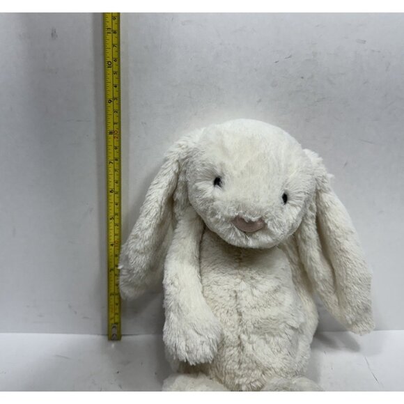 Rare Jellycat Medium Cream Bashful Bunny Plush London Toy - Picture 6 of 6